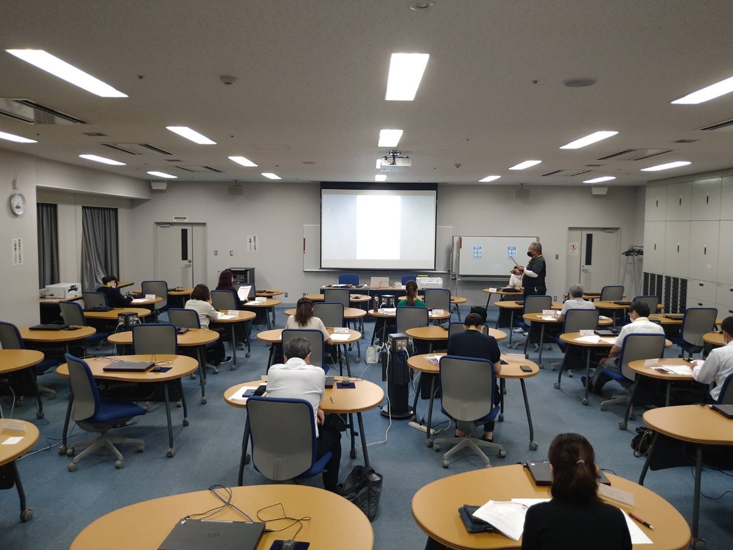 第1回広報委員会研修会の様子